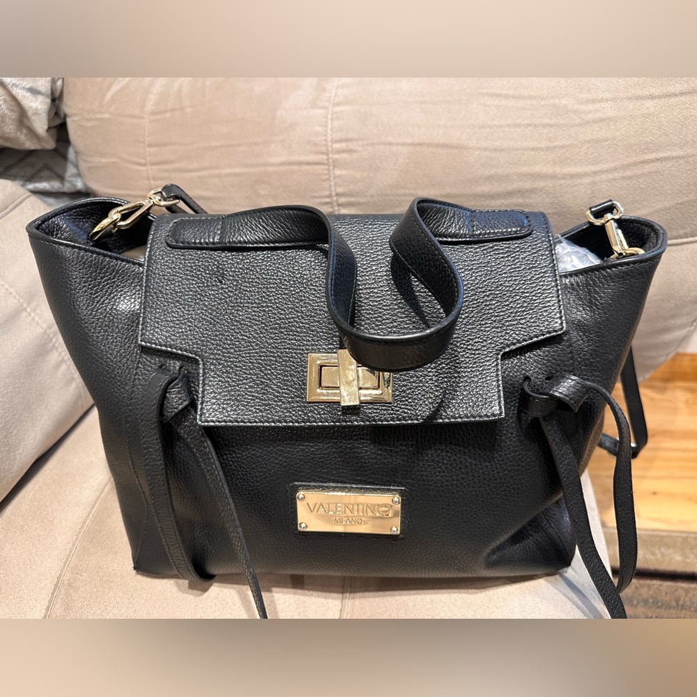 Gorgeous Black Valentino Shoulder Bag!